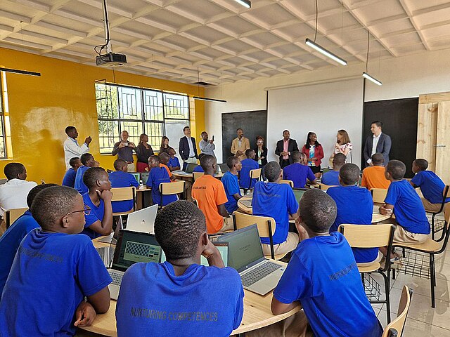 Airtel and UNICEF Launch SmartWasomi