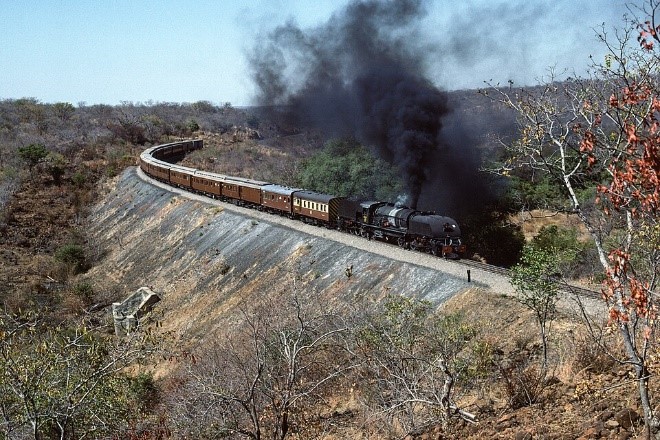 MPs Push Revival of Zimbabwe Rail