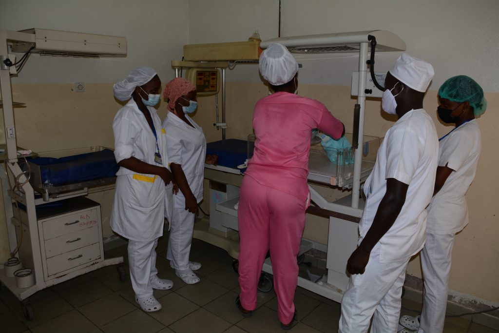 Nurses Warn of Mass Exodus